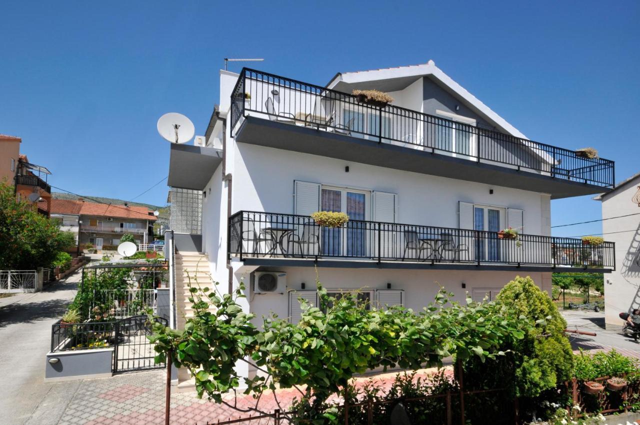 Apartments Roza تروغير المظهر الخارجي الصورة