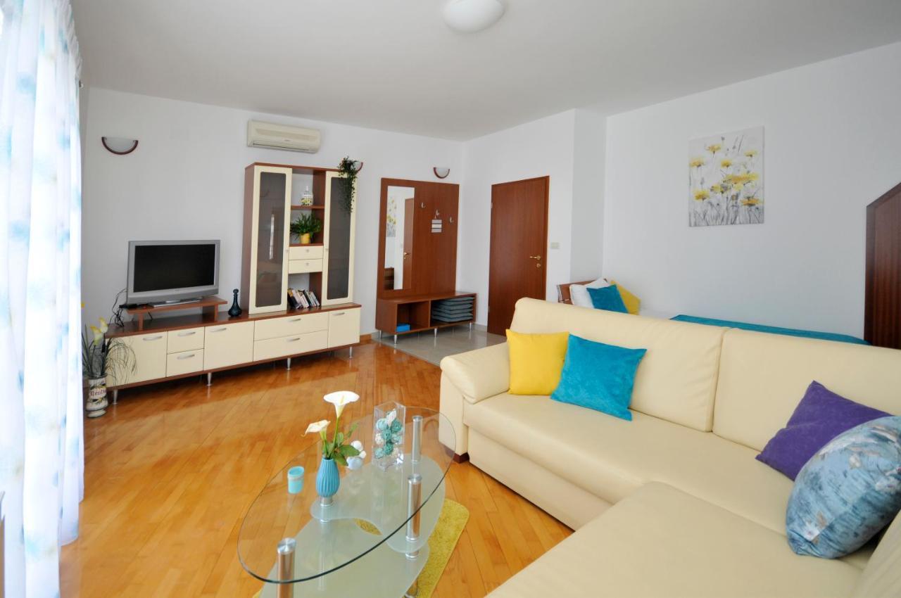 Apartments Roza تروغير المظهر الخارجي الصورة