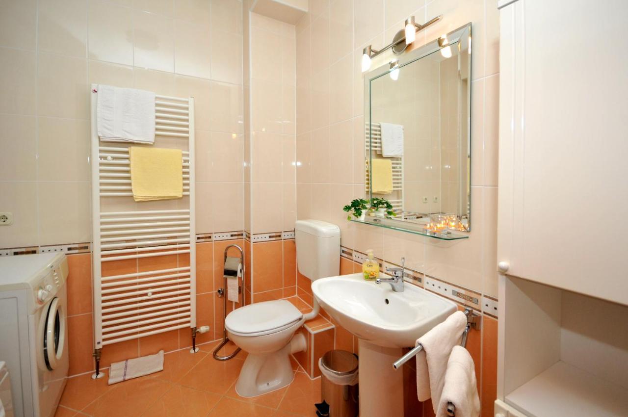 Apartments Roza تروغير المظهر الخارجي الصورة